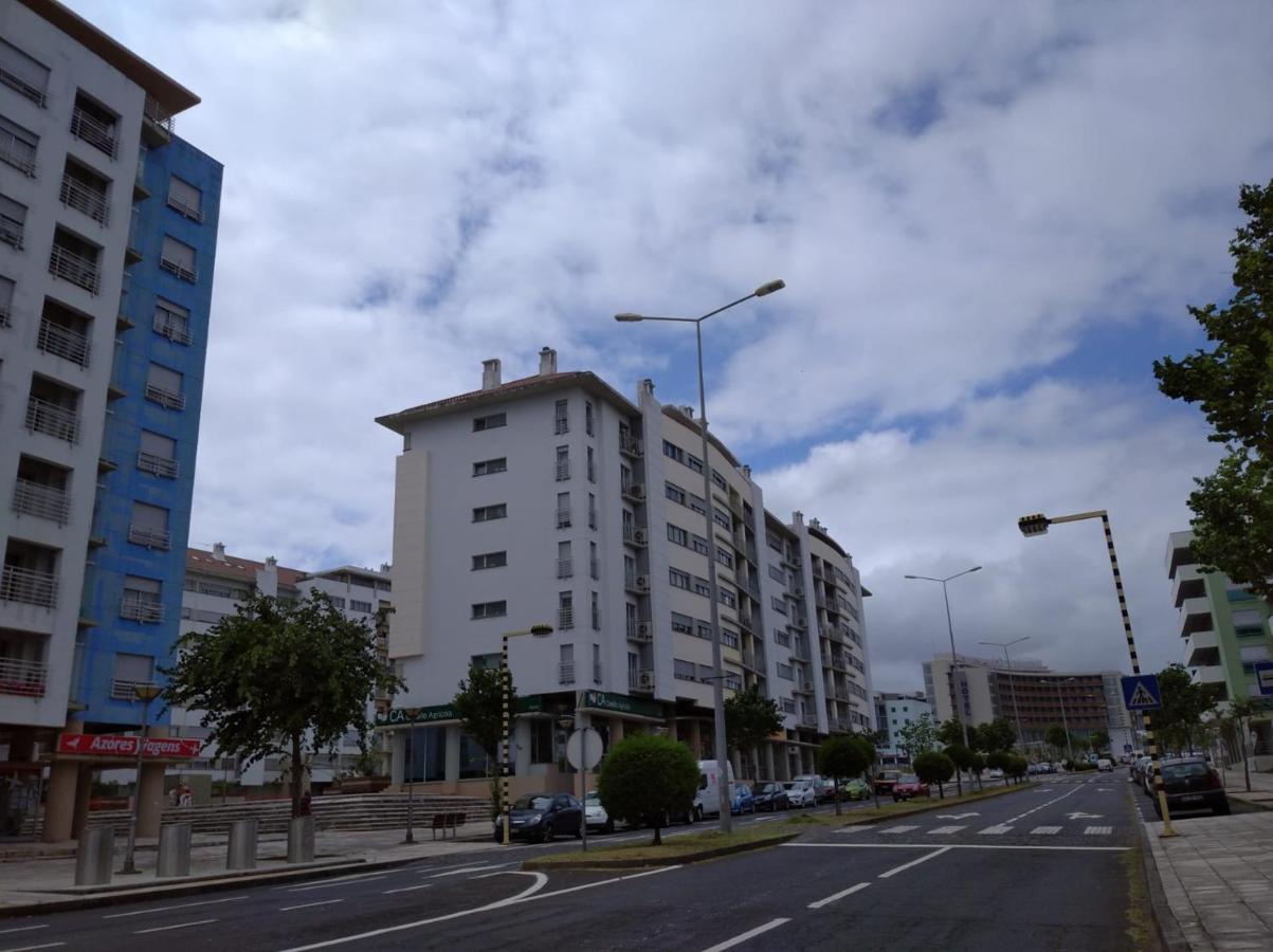 Duplex Oceanos Apartment Ponta Delgada  Exterior photo